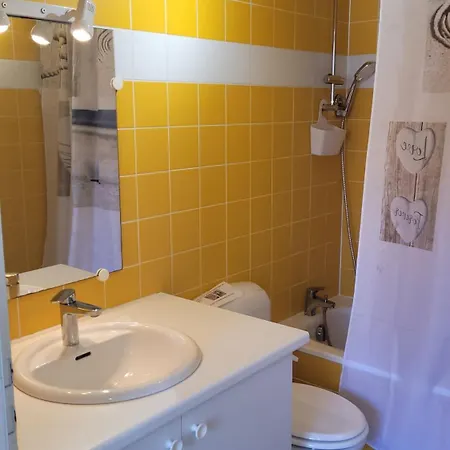 Petit Tripiers Apartment